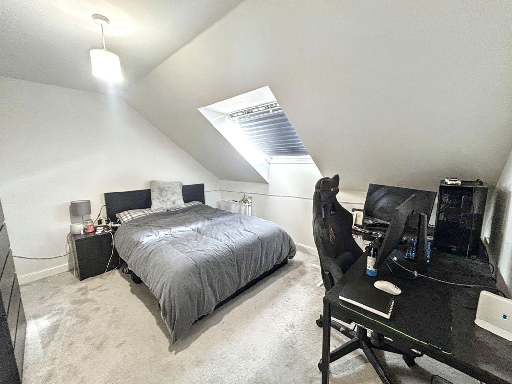 Property image 12 of 15