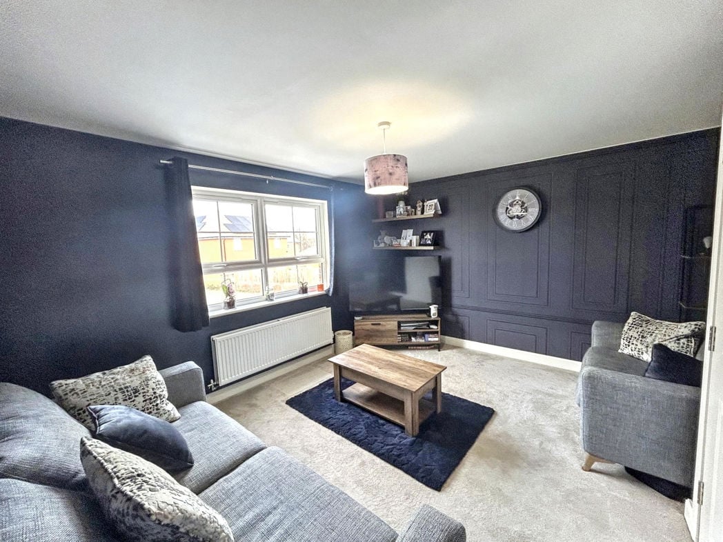 Property image 7 of 15