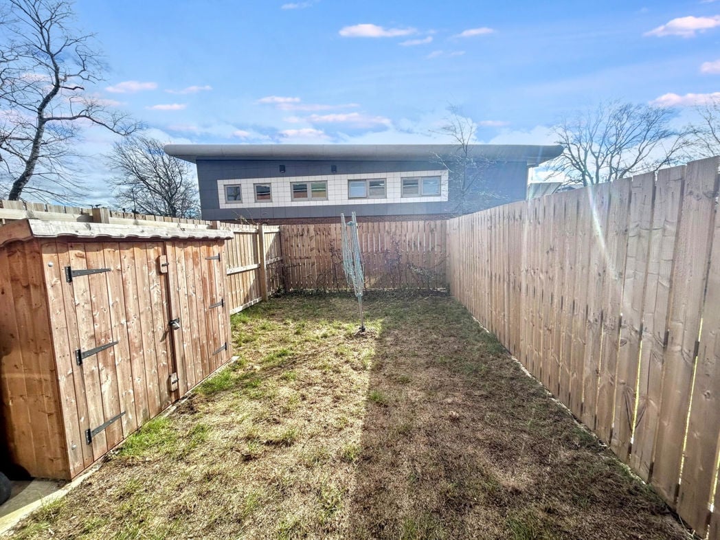 Property image 15 of 15