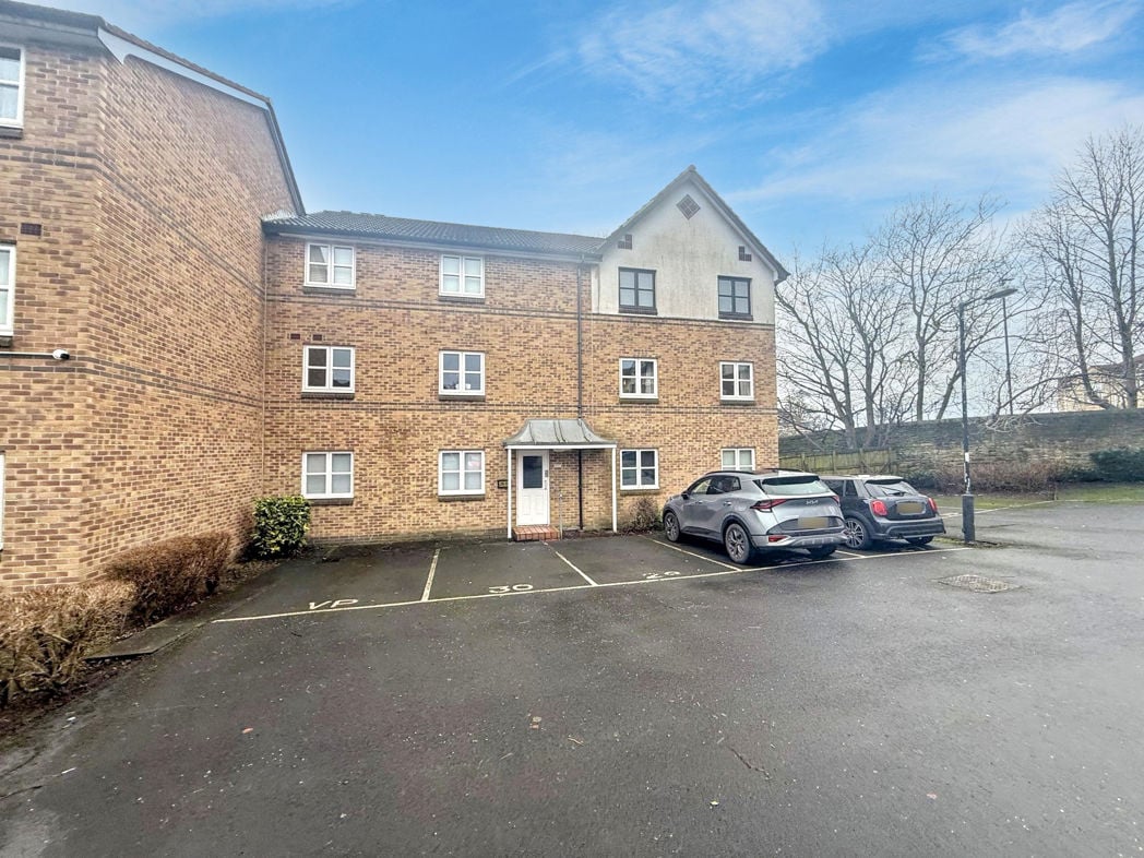 Property image 1 of 7