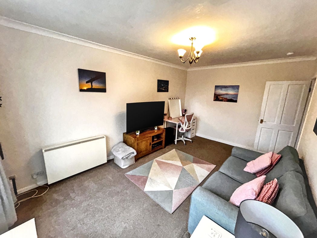 Property image 6 of 10
