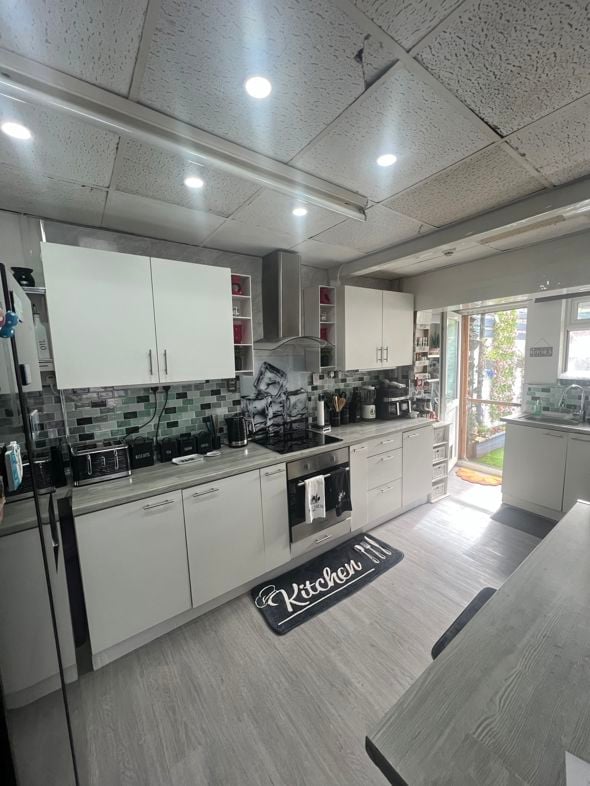 Property image 5 of 20