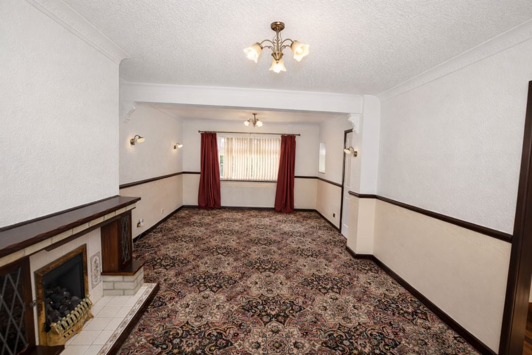 Property image 3 of 20