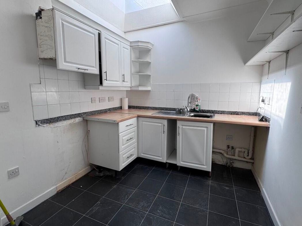 Property image 4 of 10