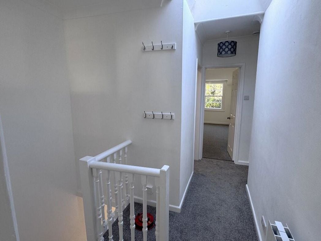 Property image 7 of 10