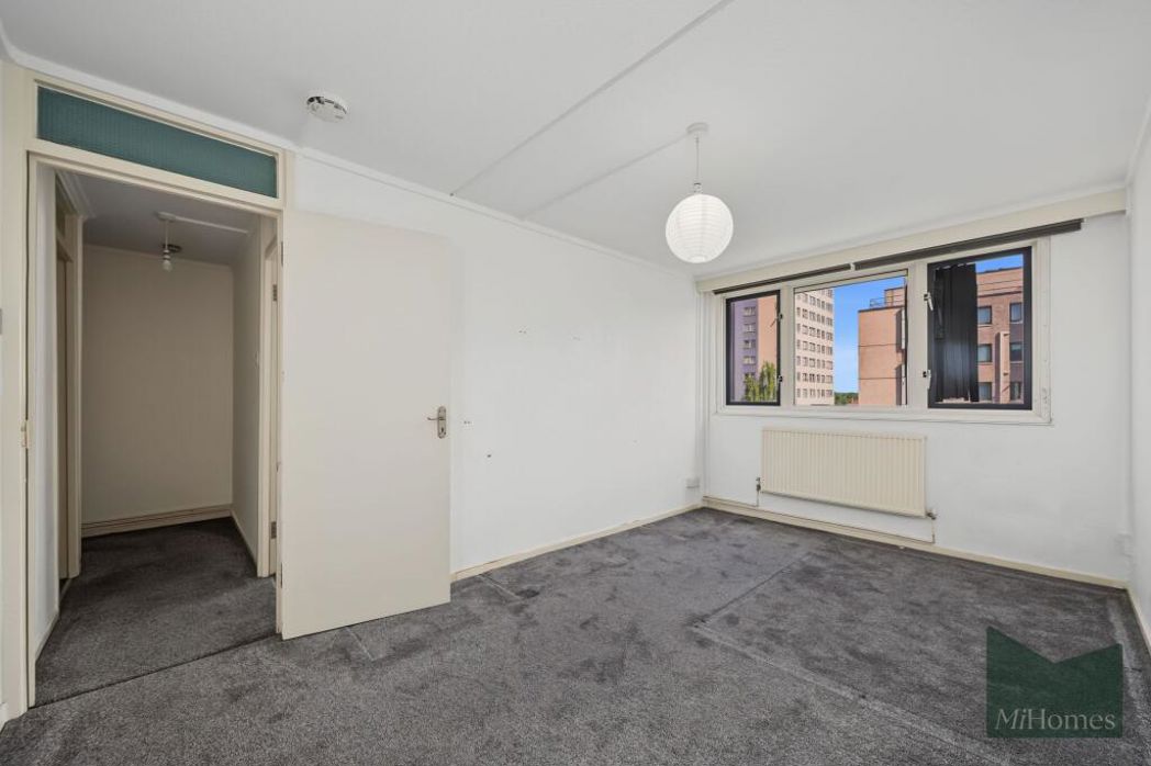 Property image 6 of 12