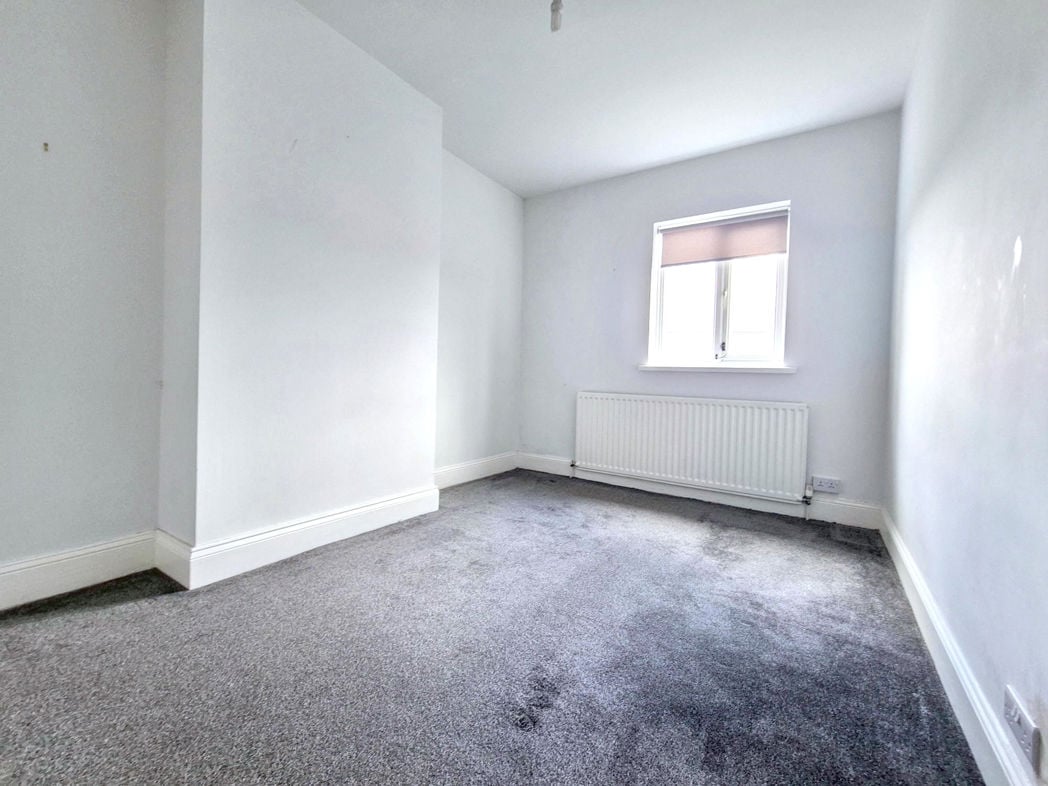 Property image 10 of 15