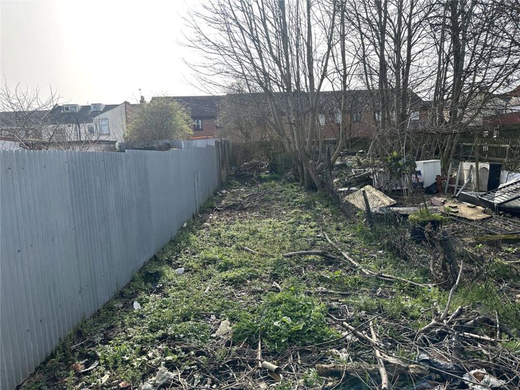 Property image 12 of 14