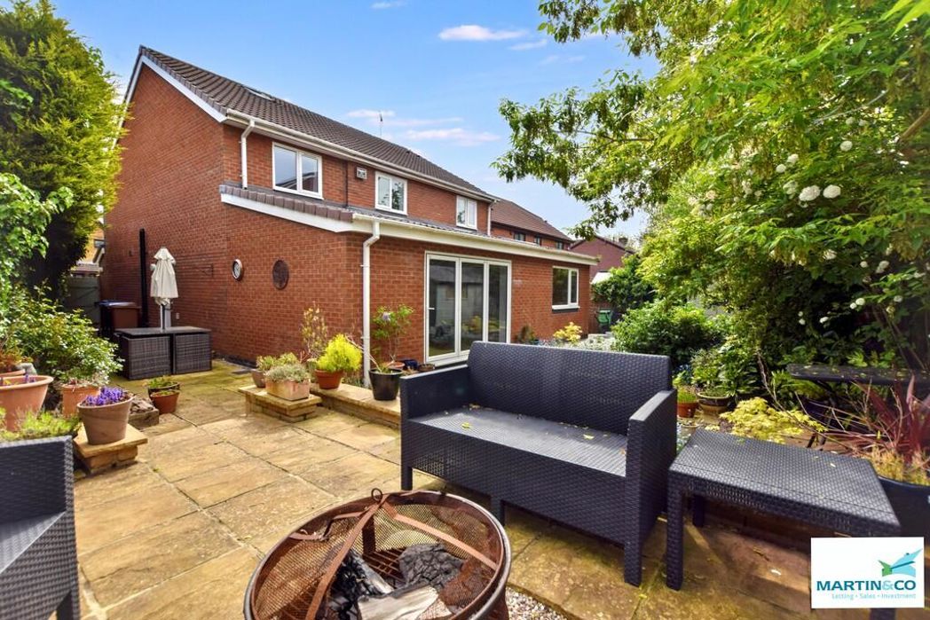 Property image 27 of 31
