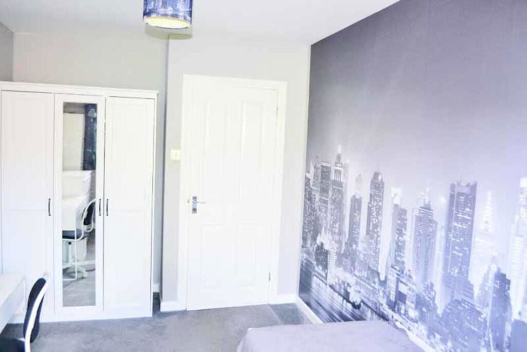 Property image 22 of 31