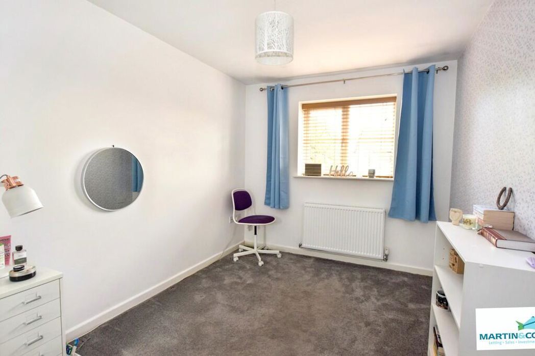 Property image 19 of 31