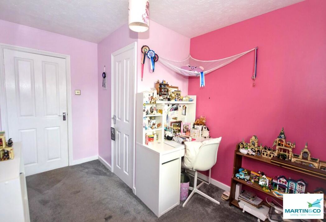 Property image 20 of 31