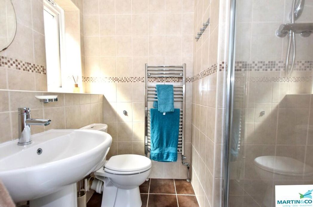 Property image 15 of 31