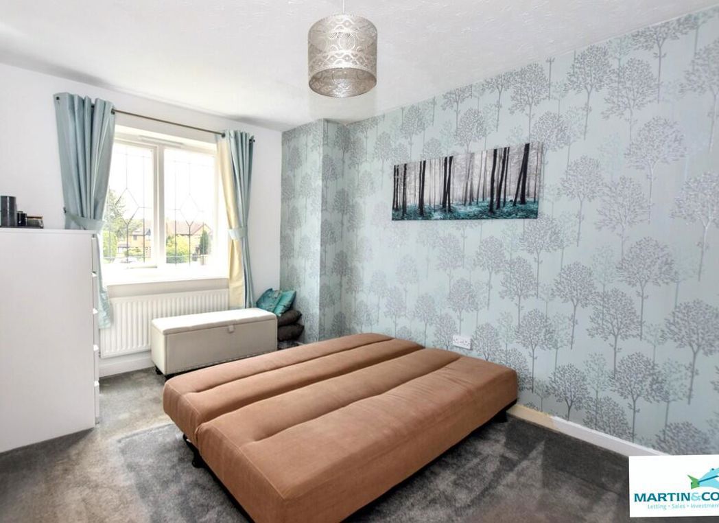 Property image 17 of 31