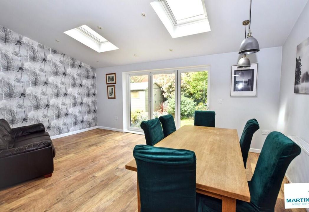 Property image 12 of 31