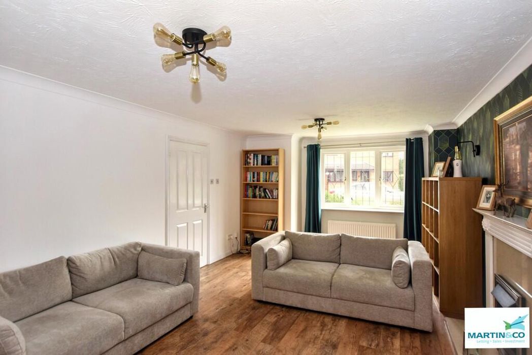 Property image 10 of 31