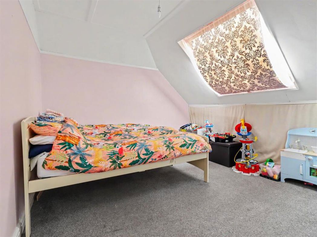Property image 15 of 29