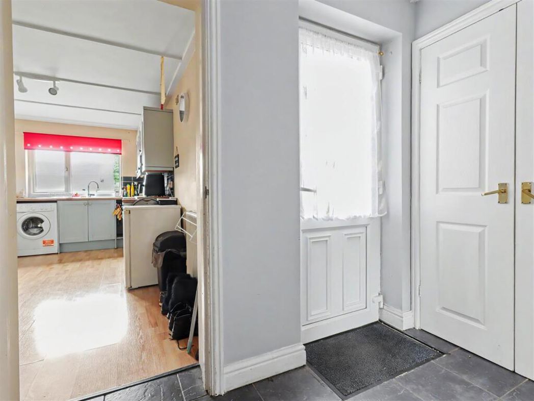 Property image 21 of 29