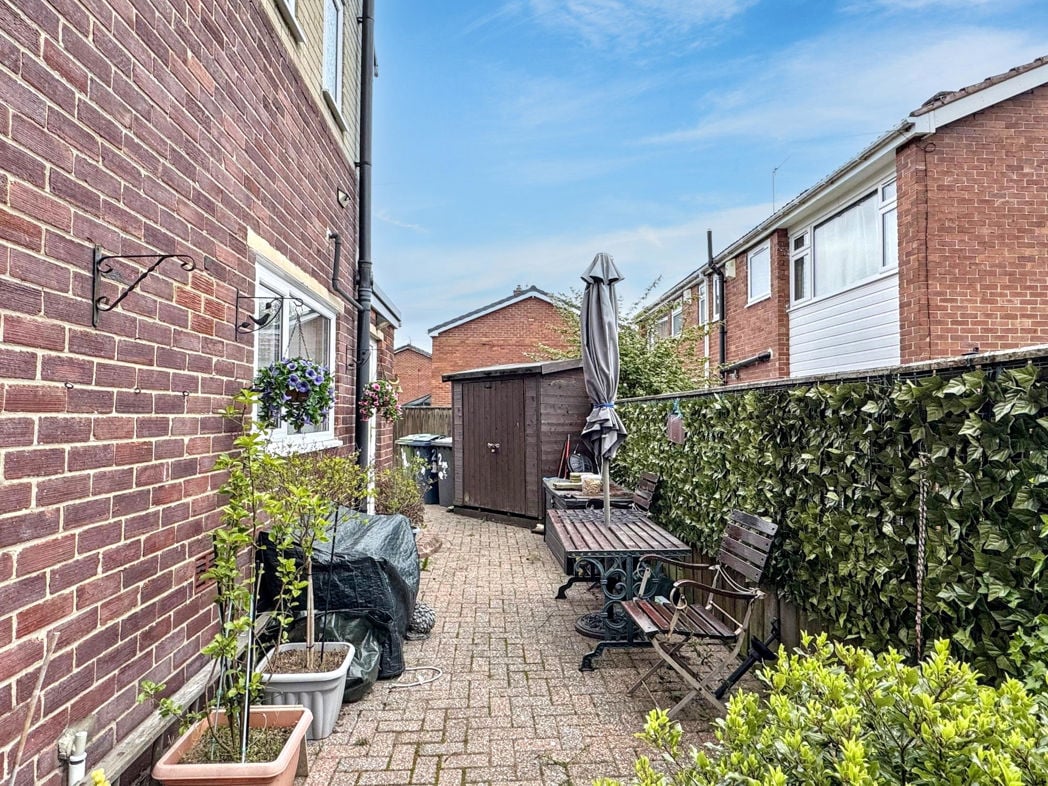 Property image 20 of 24