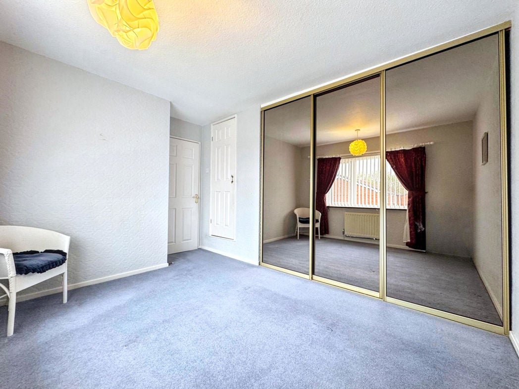 Property image 16 of 24