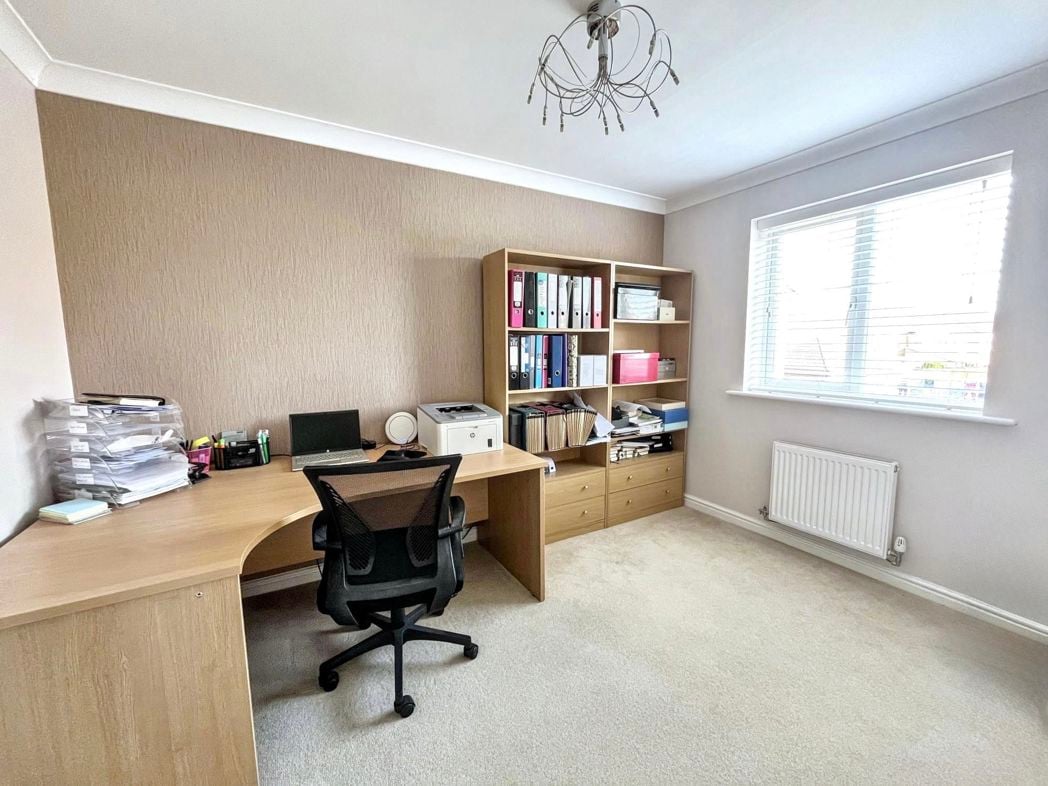 Property image 18 of 23