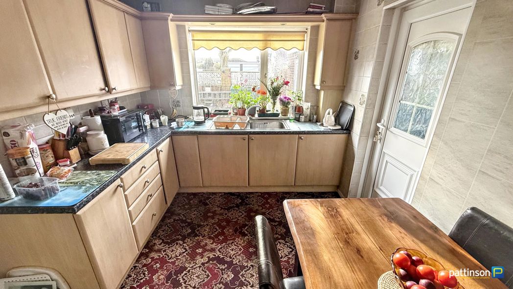 Property image 6 of 16
