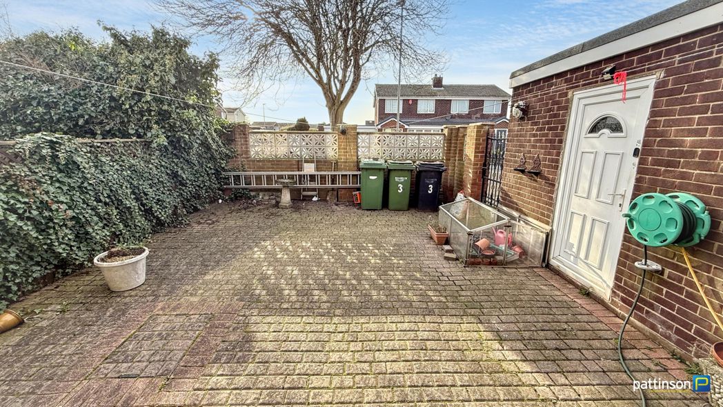 Property image 15 of 16