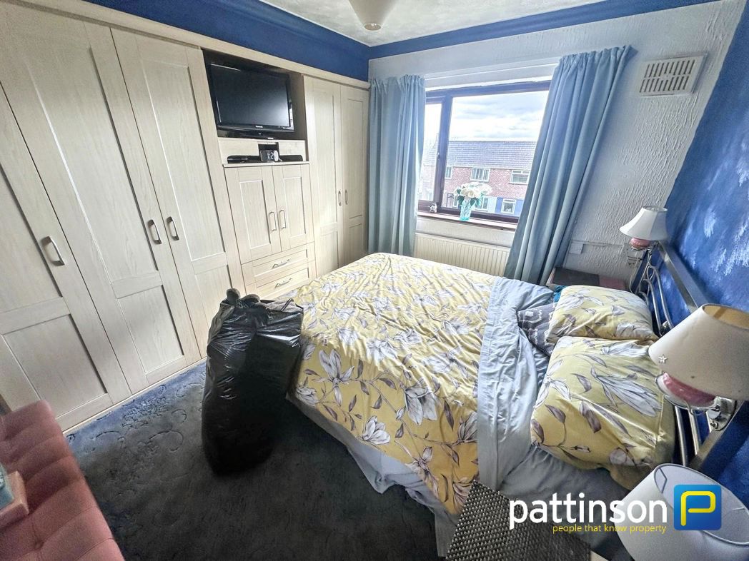 Property image 7 of 12