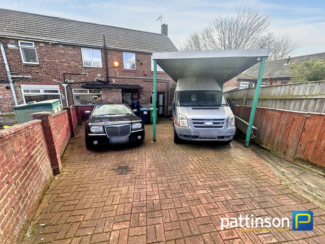 Property image 11 of 12