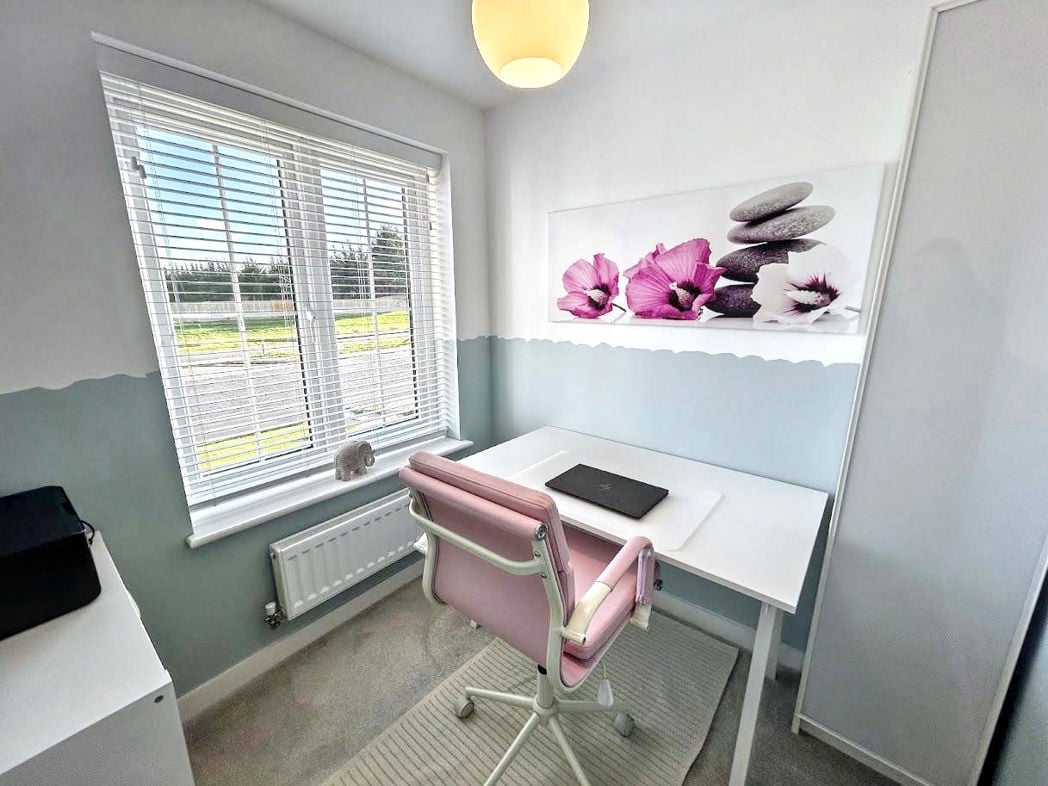 Property image 4 of 18
