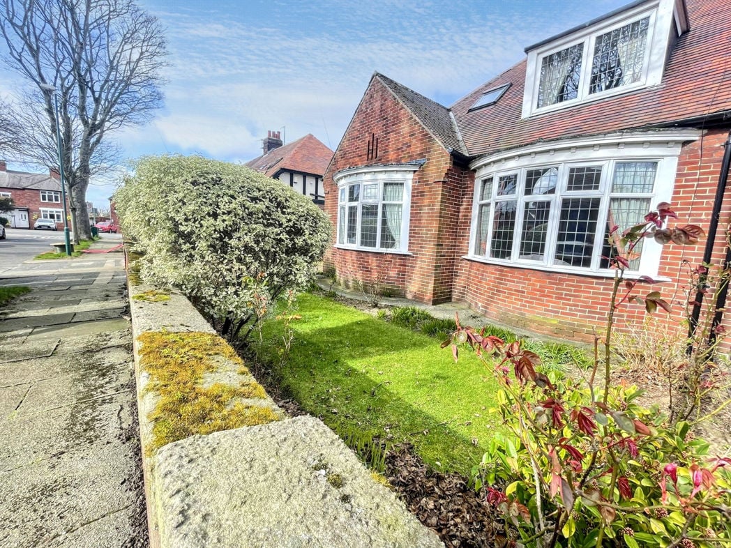 Property image 1 of 15