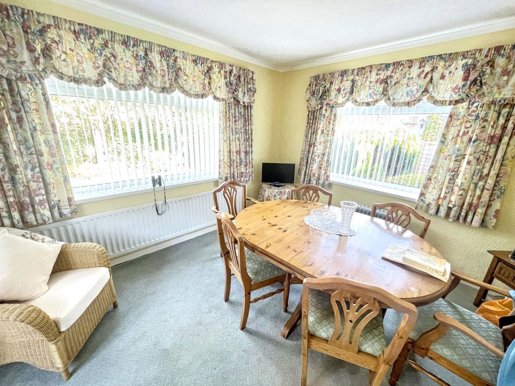 Property image 9 of 15