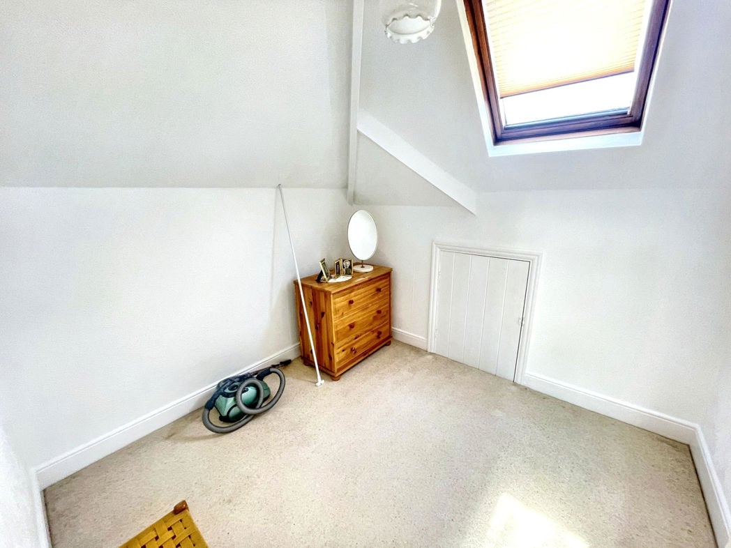 Property image 13 of 15