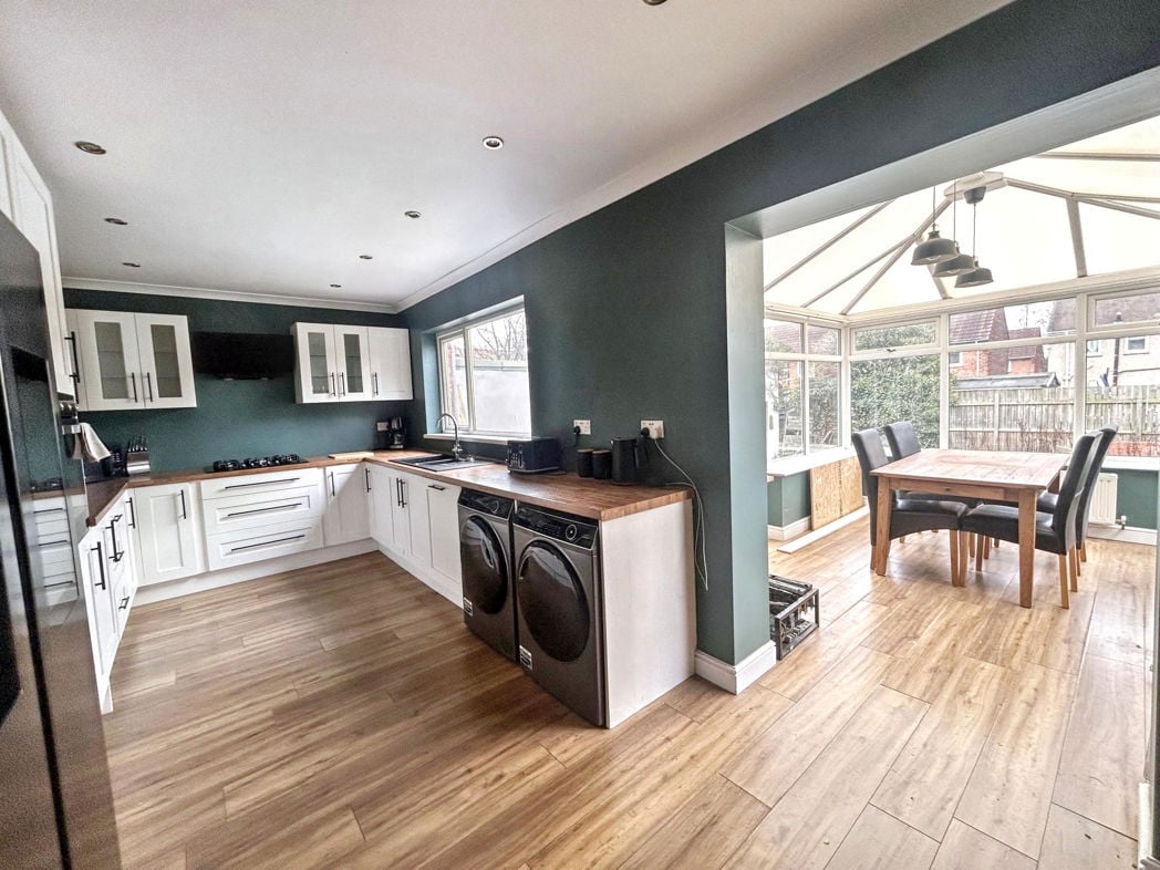 Property image 1 of 16