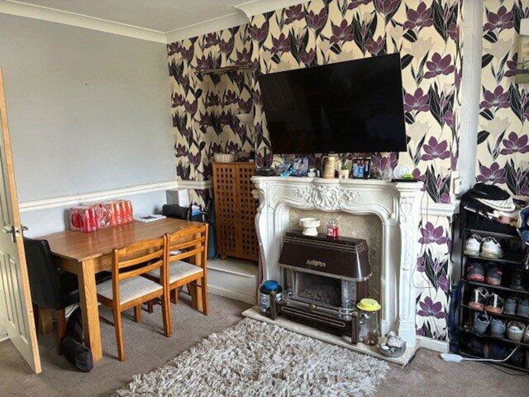 Property image 2 of 14