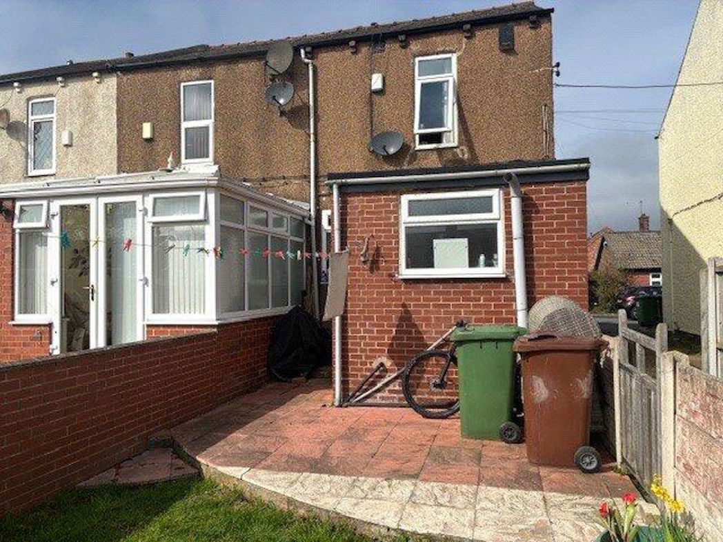 Property image 8 of 14