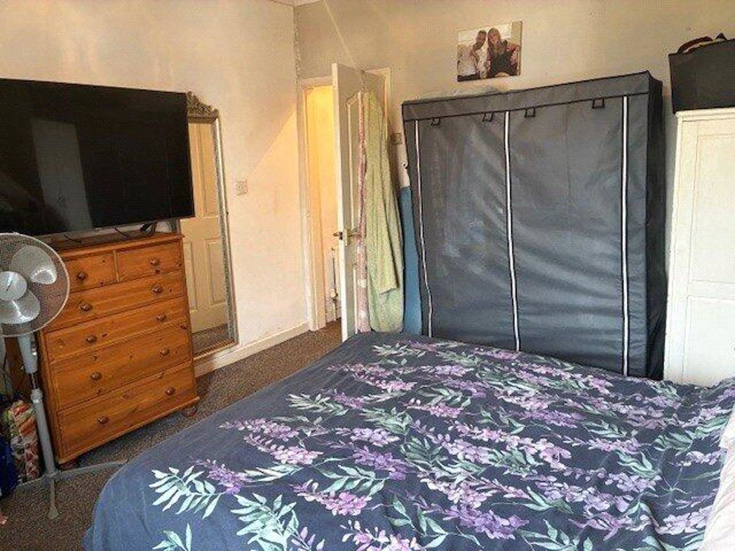 Property image 13 of 14