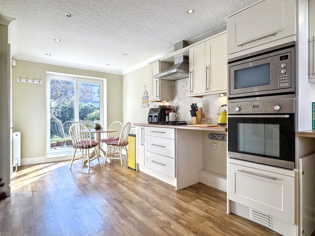 Property image 3 of 22
