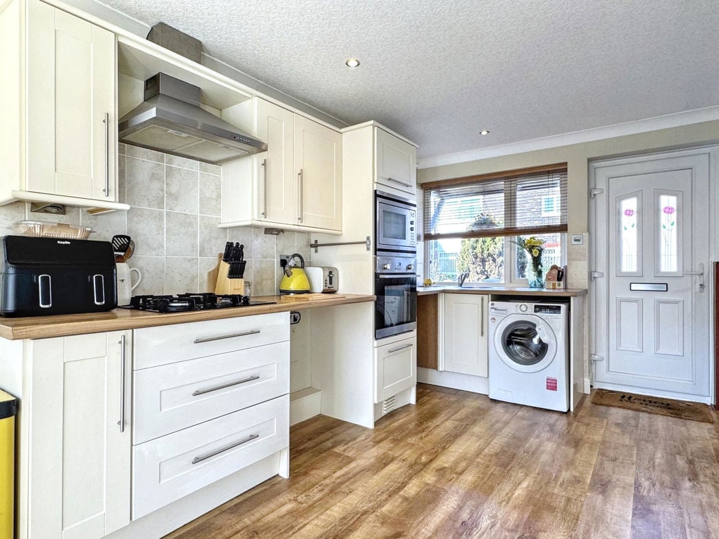 Property image 7 of 22