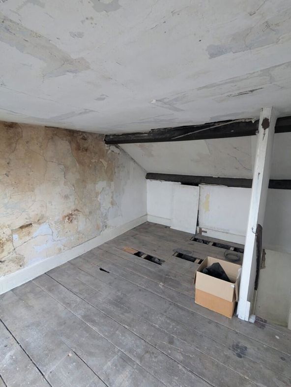 Property image 19 of 25