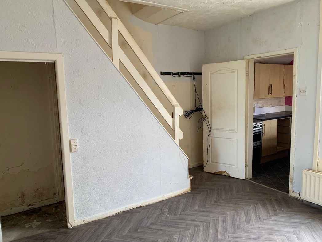 Property image 5 of 15
