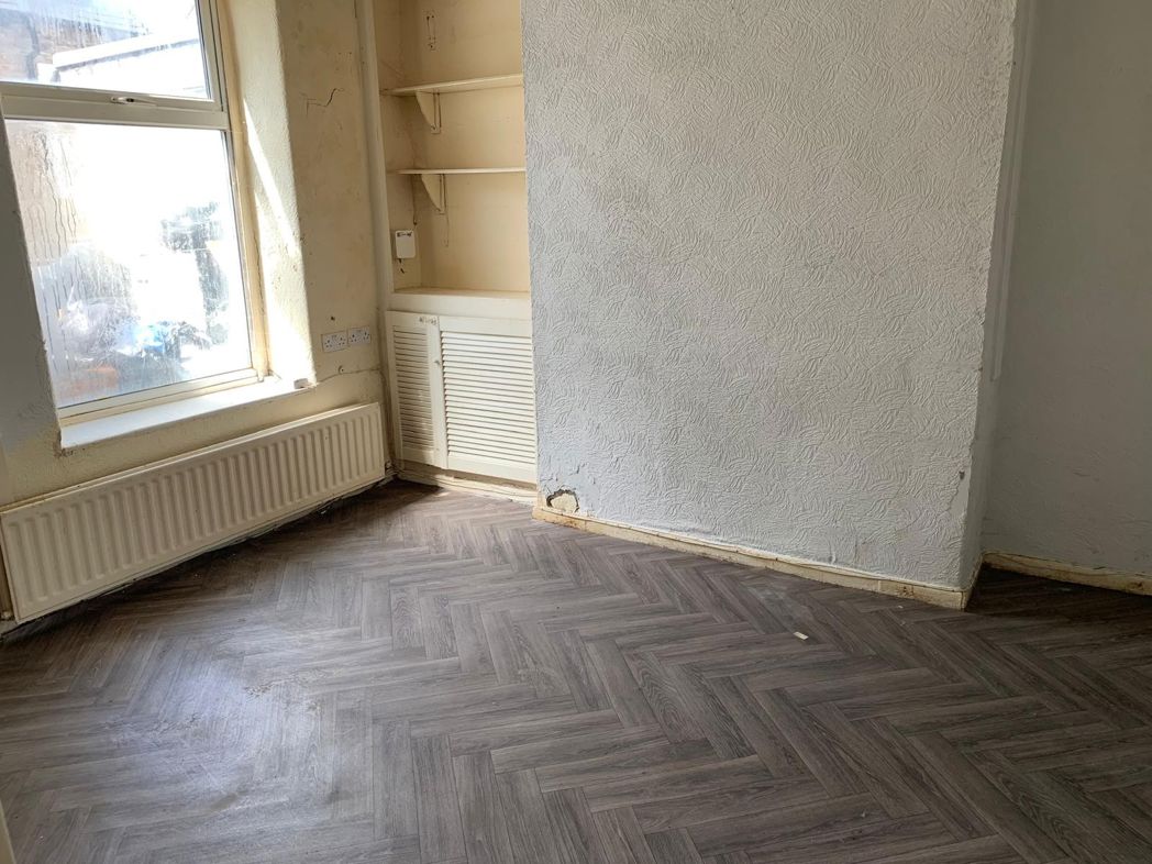 Property image 7 of 15