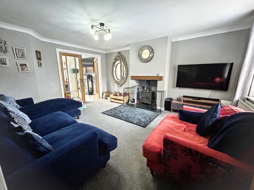 Property image 4 of 21