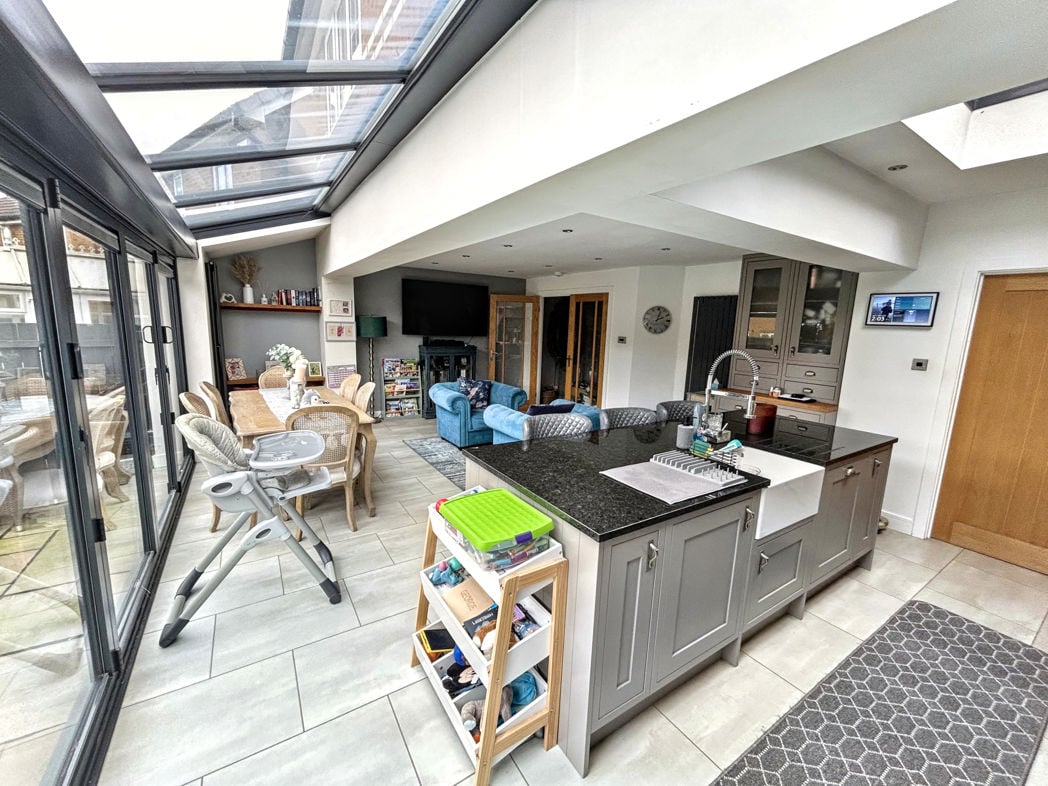 Property image 5 of 21