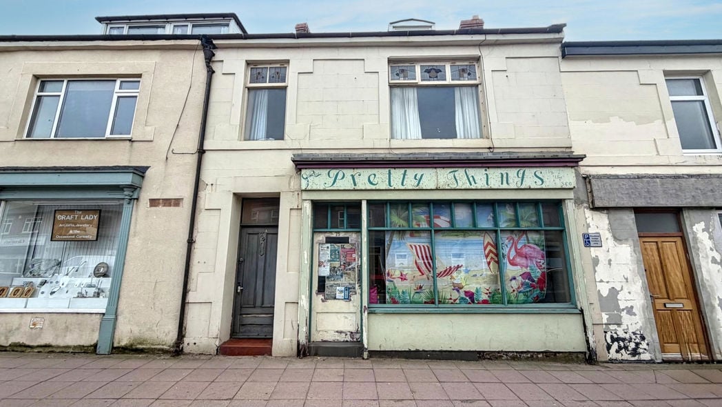 Property image 1 of 17
