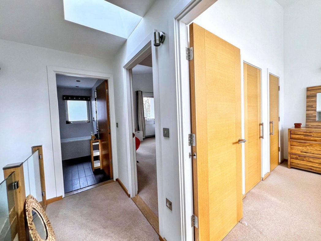 Property image 15 of 38