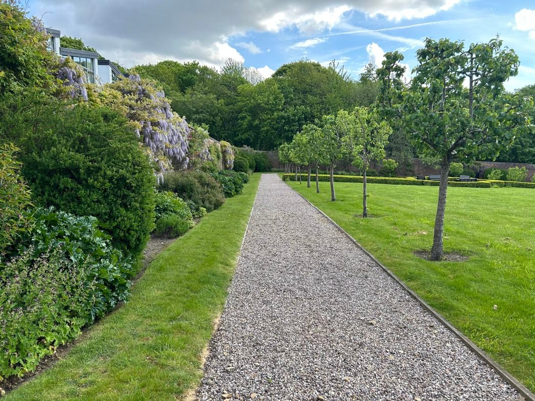 Property image 29 of 38