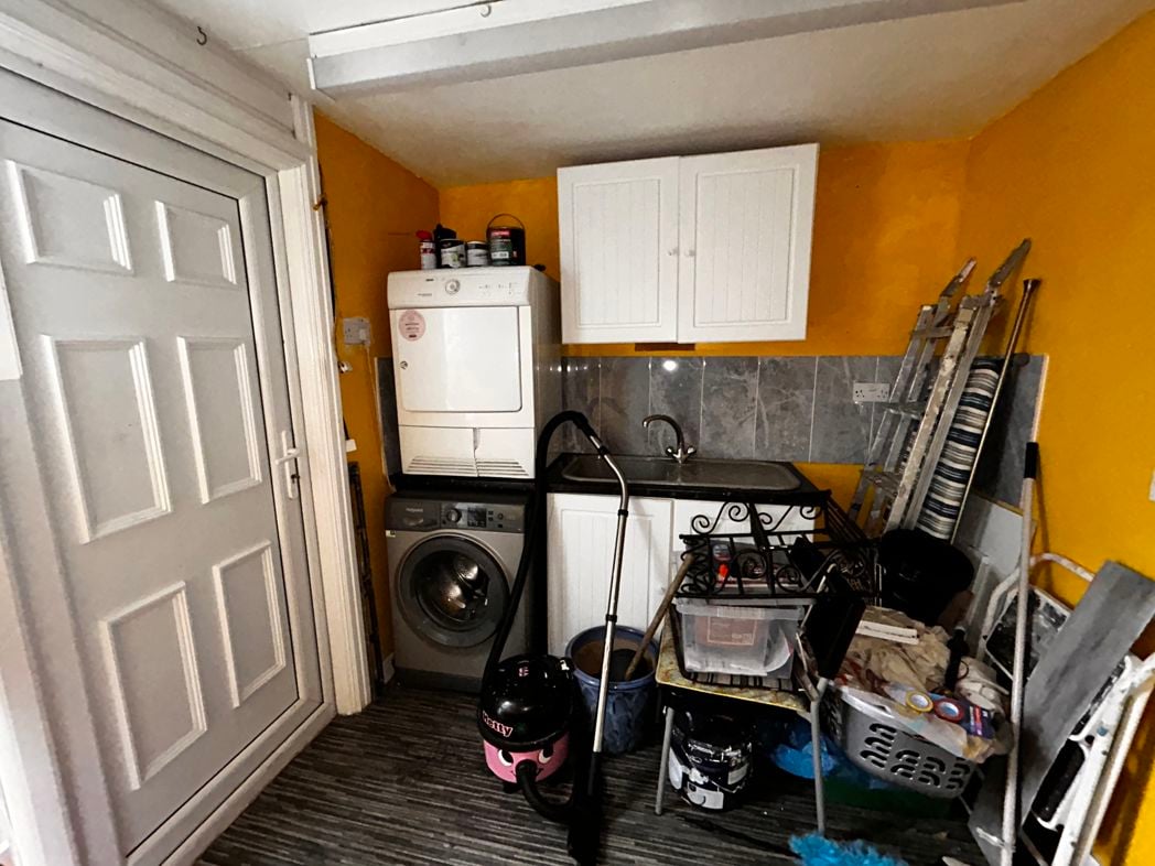 Property image 12 of 16