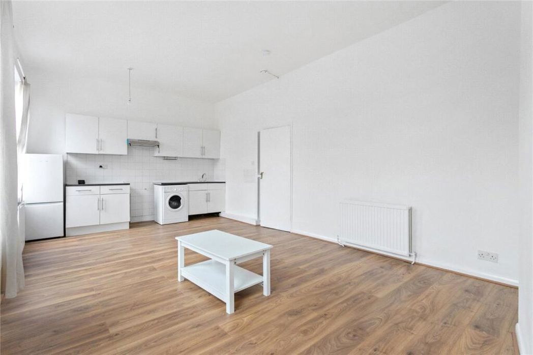 Property image 2 of 12