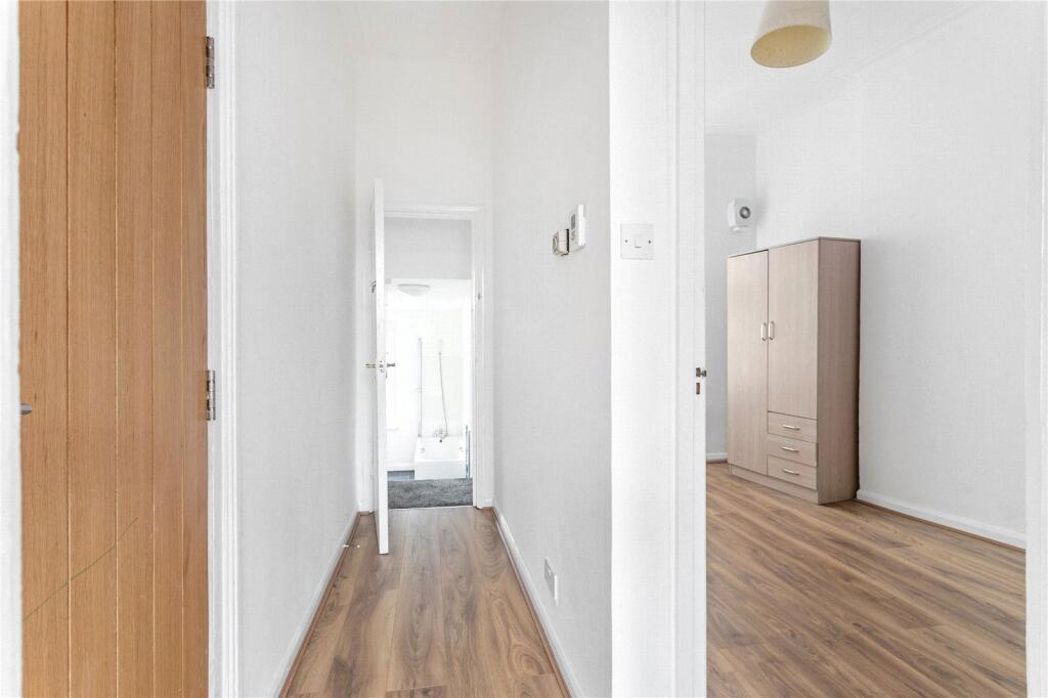 Property image 6 of 12